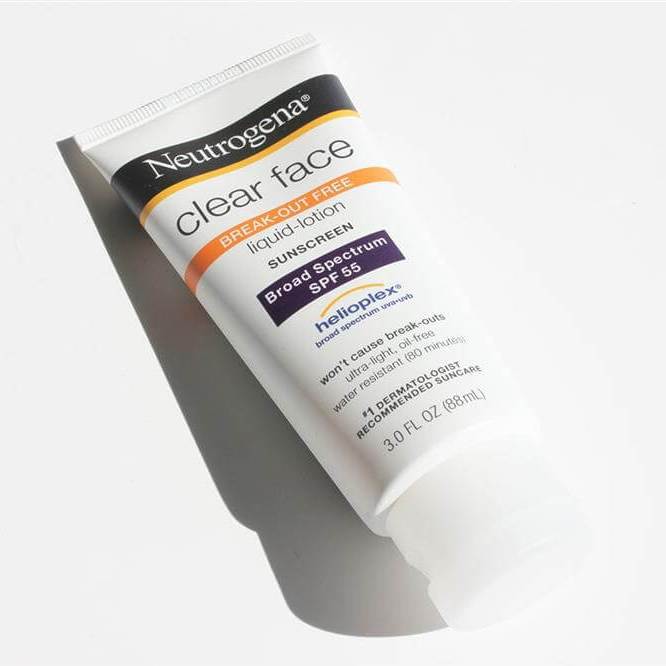 neutrogena clear face liquid